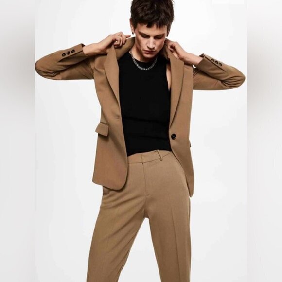 Mango, Women's Pleated suit trousers, Color: Medium Brown. Size: 1 (US). NWT. - Picture 6 of 11